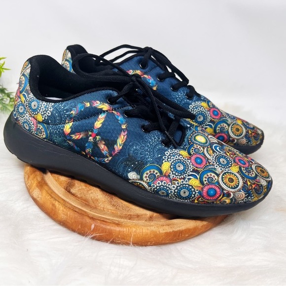 Yes We Vibe Peace and Mandala Feathers design Lightweight Vegan sneakers 8 - Picture 4 of 8